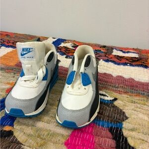 Nike Kids Sneakers - White, Gray, and Blue